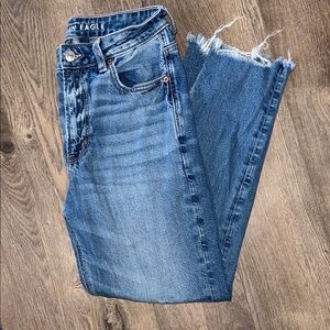 American Eagle Raw Hem Mom Jeans